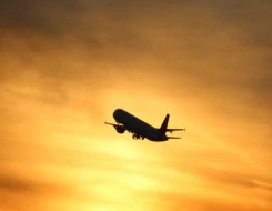  صوت الإمارات - تأجيل الرحلات الجوية من وإلى مطار نوي باي الدولي بسبب الضباب الكثيف وتفاقم تلوث الهواء