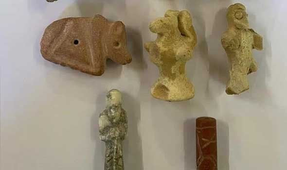  صوت الإمارات - مدير متحف اللوفر الفرنسي يواجه لائحة إتهام في باريس لسرقة آثار مصرية خلال أحداث الربيع العربي