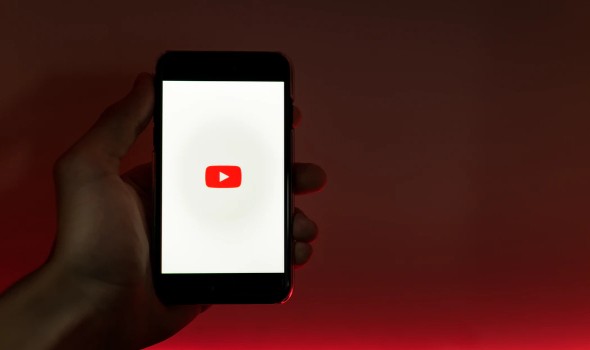  صوت الإمارات - "يوتيوب" تختبر تنزيل مقاطع الفيديو عبر متصفح الويب