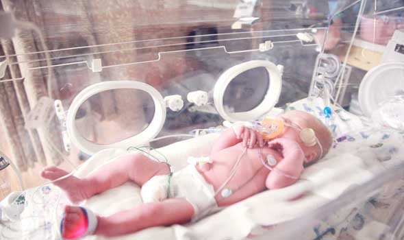  صوت الإمارات - اختبار دم يُحدد سبب إصابة الدماغ عند الأطفال حديثي الولادة