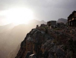  صوت الإمارات - اكتشف الوديان المخفية والمناظر البانورامية الخلابّة عند زيارة الجبل الأخضر في عُمان
