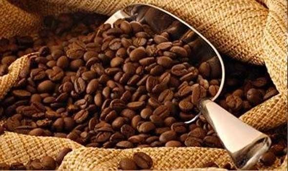  صوت الإمارات - دراسة جديدة تكشف تأثير القهوة على أحد أهم الفيتامينات داخل جسم الإنسان