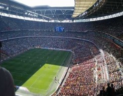  صوت الإمارات - بريطانية تطلب من الاتحاد الأوروبي لكرة القدم إجراء تحقيق بالشغب الذي أعاق انطلاق نهائي دوري أبطال أوروبا