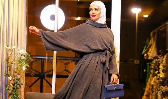  صوت الإمارات - استلهمي إطلالتك بالحجاب من أشهر مدونات الموضة