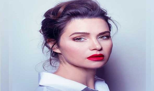  صوت الإمارات - يسرا اللوزي تتحدث عن سعادتها بلقب أم البنات وتكشف عن آخر أعمالها