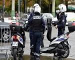  صوت الإمارات - الشرطة الفرنسية تنتشر في موقع القنصلية الإيرانية بباريس بعد تهديد بتفجير