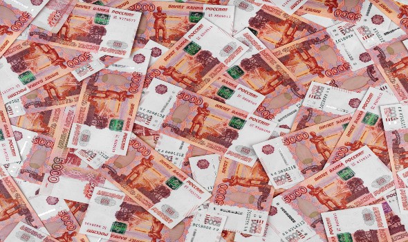  صوت الإمارات - المركزي الروسي يرفع سعر صرف الروبل أمام العملات الرئيسة