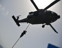  صوت الإمارات - وزارة الداخلية القطرية تعلن وفاة 6 أشخاص في حادث تحطم مروحية