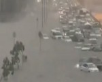  صوت الإمارات - أمطار غزيرة تتسبب في فيضانات وسيول جنوب شرقي تكساس الأميركية