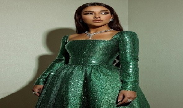  صوت الإمارات - بلقيس تشبه أميرات ديزني بفستان طويل باللون الأخضر الزمردي