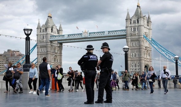  صوت الإمارات - الشرطة البريطانية تعتقل 3 رجال لاتهامهم بارتكاب أعمال إرهاب