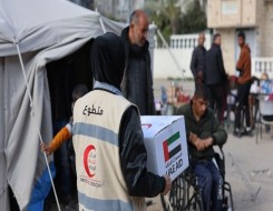  صوت الإمارات - الهلال الأحمر الإماراتي يواصل توزيع المساعدات الإغاثية على أهالي قطاع غزة