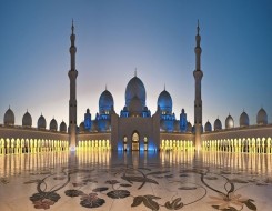  صوت الإمارات - نجمات عالميات وعربيات بإطلالات رمضانية في "جامع الشيخ زايد"