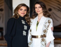 صوت الإمارات - إطلالات راقية للملكة رانيا والأميرة رجوة في احتفالات اليوبيل الفضي