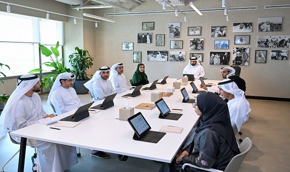 مجلس دبي للإعلام يناقش خطة تطوير السياسات الإعلامية للإمارة