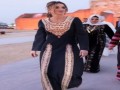  صوت الإمارات - الملكة رانيا تُعيد ارتداء إطلالة بعد تسع سنوات تعكس ثقتها وأناقتها