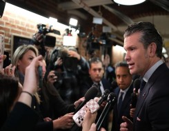  صوت الإمارات - بيت هيغسيث يتوعد بتصعيد عسكري ضد إيران ويؤكد ضرباتنا ستشتد