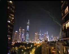  صوت الإمارات - إيران تطلق صواريخ باليستية على إسرائيل وتدخّن أعالي تل أبيب