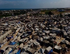  صوت الإمارات - منخفض قطبي يضرب شرق المتوسط والبرد القارس والسيول والثلوج تزيد معاناة السكان ونازحي غزة