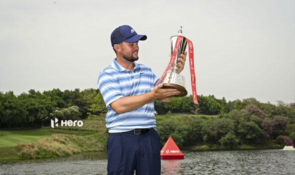  صوت الإمارات - أليكس فيتزباتريك يقتحم قائمة "التوب 10" في سباق دبي للجولف