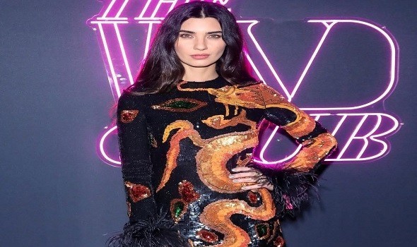  صوت الإمارات - توبا بويوكستون تفاجئ الجمهور بدور راقصة في فيلم سلطانة