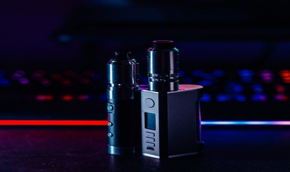  صوت الإمارات - السيجارة الإلكترونية تسببت بثقوب سوداء في أسنان امرأة