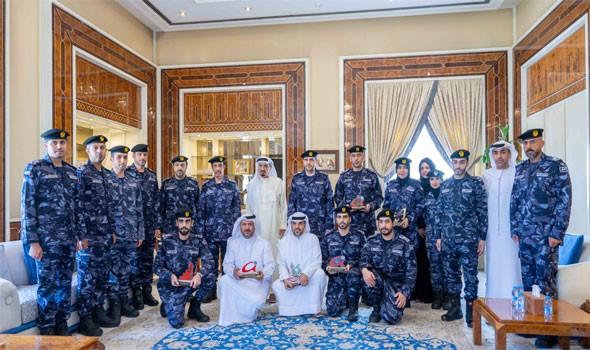  صوت الإمارات - حميد بن راشد النعيمي يكرّم شرطة عجمان لحصدها 7 جوائز إقليمية ودولية في التميز والاستدامة والابتكار