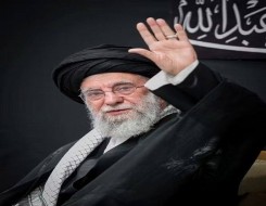  صوت الإمارات - إزالة صورة خامنئي في كربلاء تعيد الجدل حول النفوذ الإيراني بالعراق