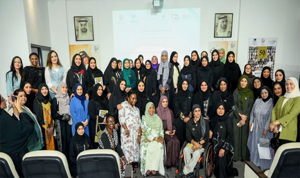  صوت الإمارات - "جمعية الصحفيين الإماراتية" تطلق كتاب "رحلة المرأة الإماراتية" توثيقاً لمسيرة 139 إماراتية
