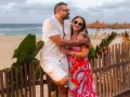  صوت الإمارات - تناغم وتنسيقات ملهمة تُبرز أناقة النجمات مع شركائهن